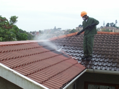 roof-cleaning-maintinance